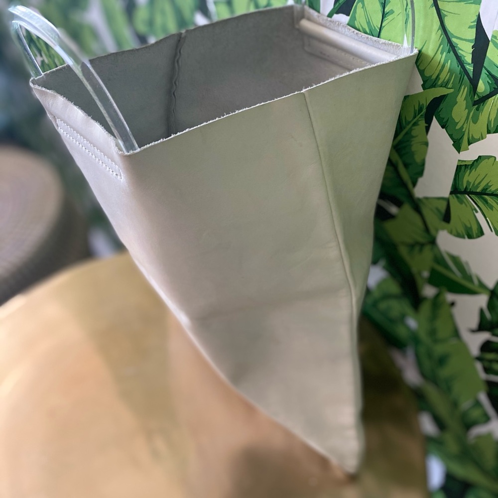 🇬🇧 COS Tote - Picture 2 of 5